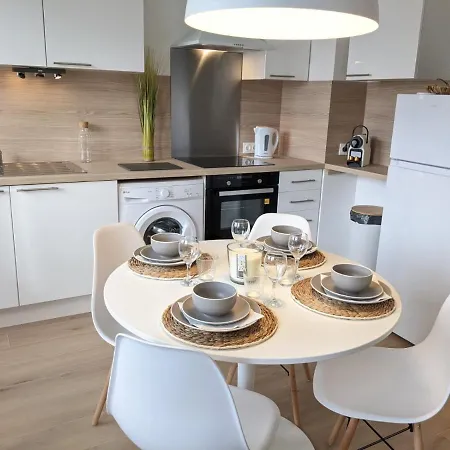 Apartment Cosy Iris 3ch - Stationnement Gratuit - Lumineux Pau